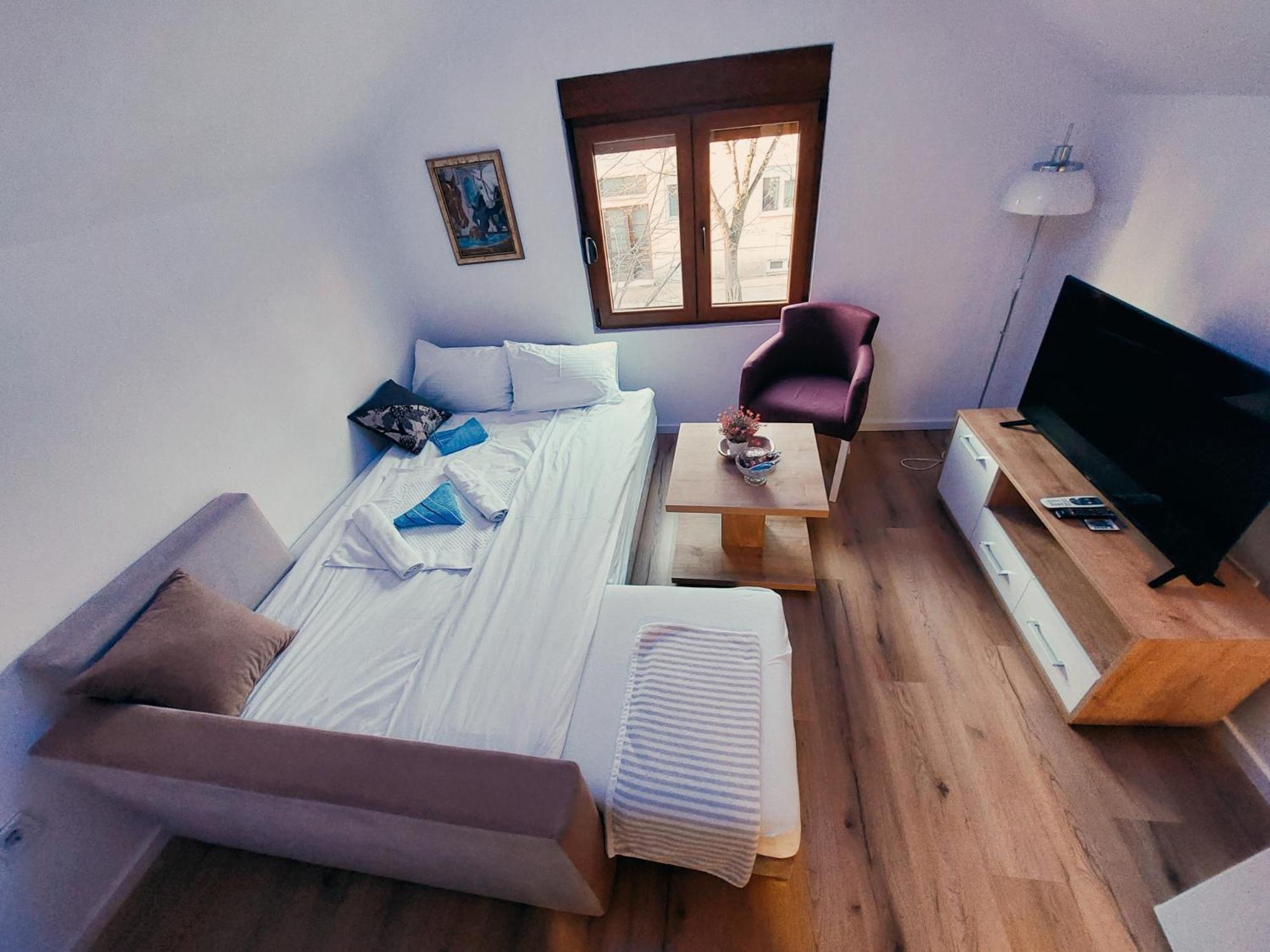 Buba Palace Niksic ภายนอก รูปภาพ