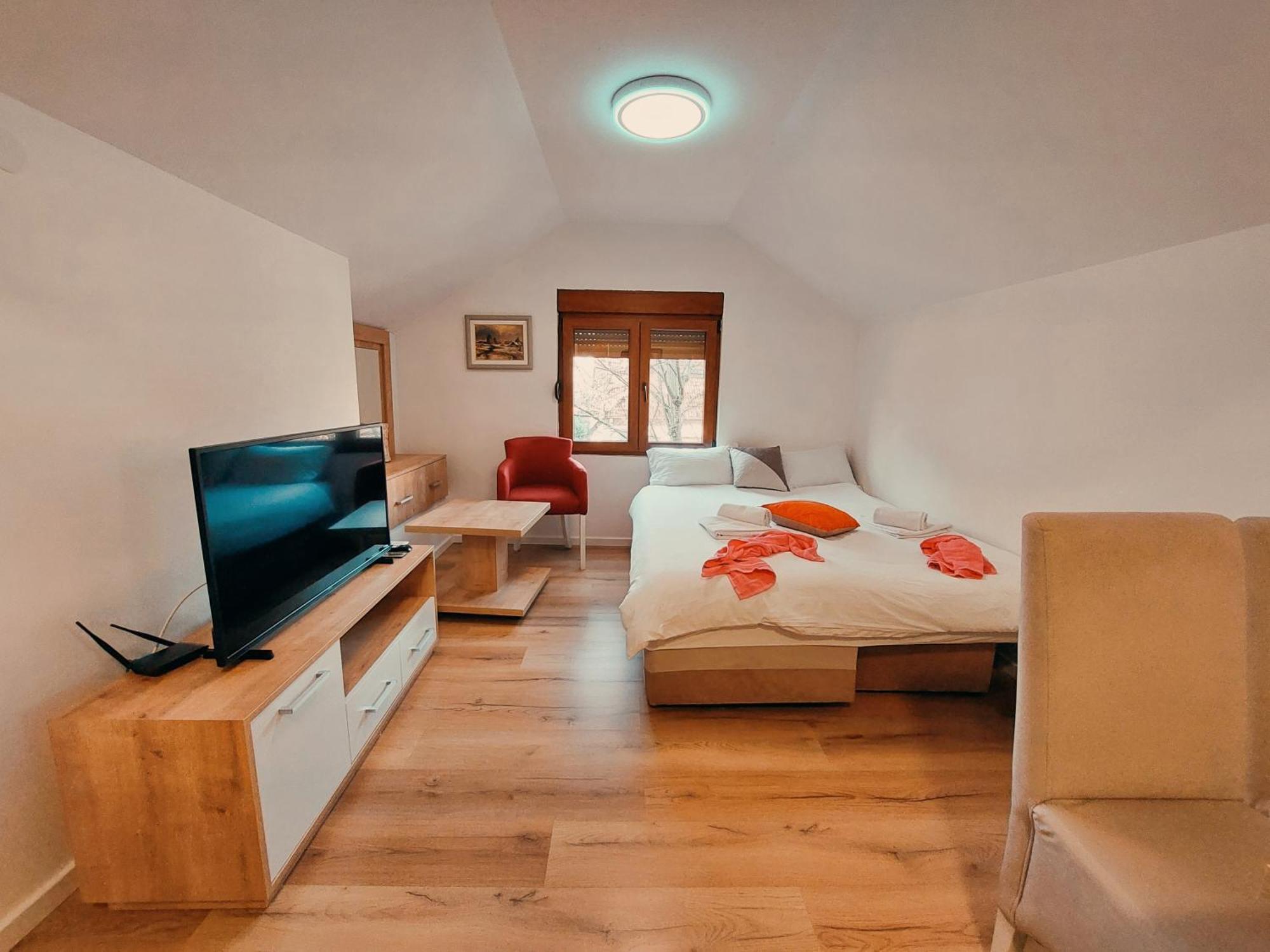 Buba Palace Niksic ภายนอก รูปภาพ