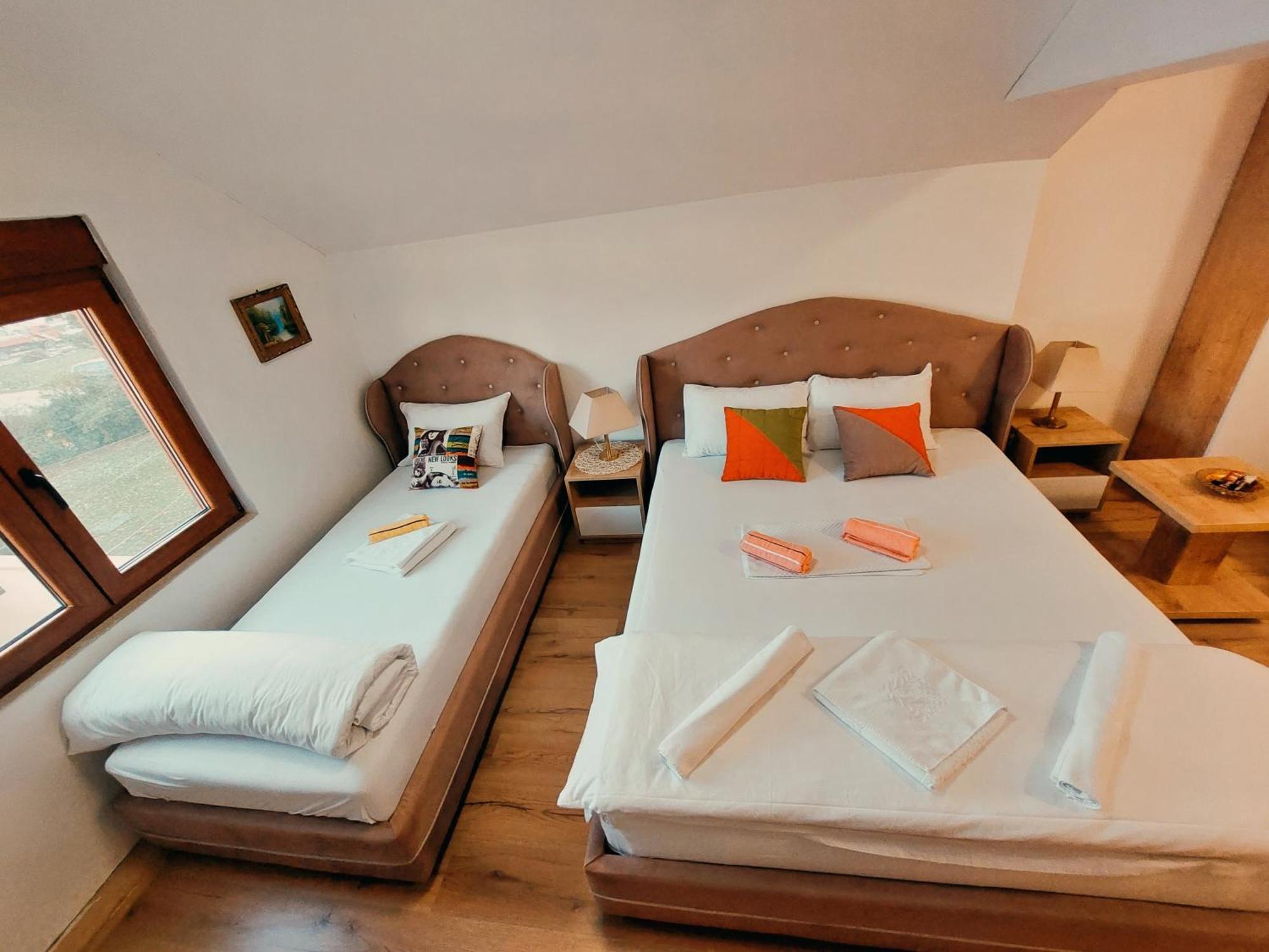 Buba Palace Niksic ภายนอก รูปภาพ