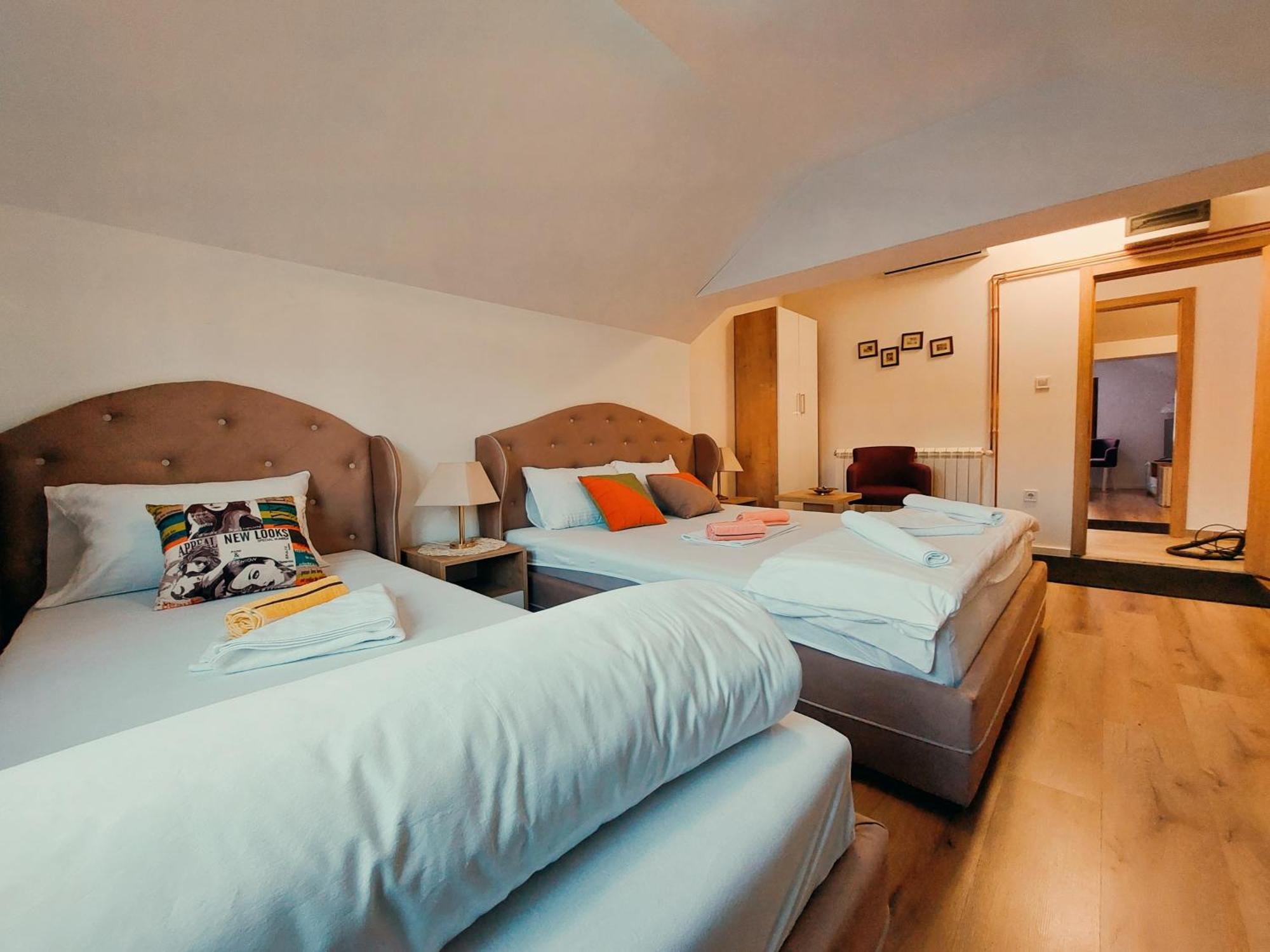 Buba Palace Niksic ภายนอก รูปภาพ